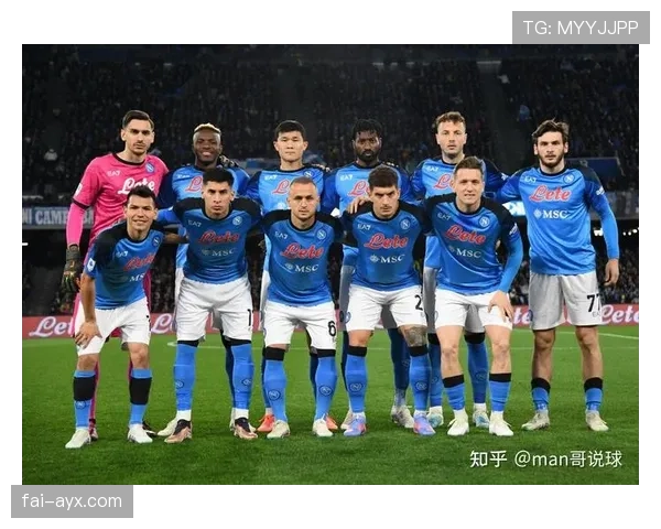 金玟哉助那不勒斯夺得意甲冠军，防守表现稳健