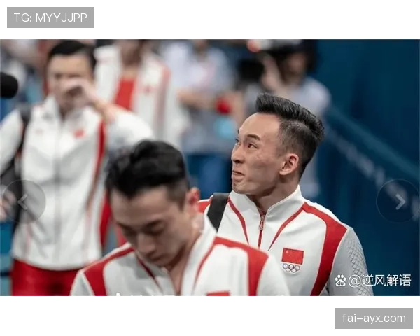 肖若腾赛后提着好几个名牌包，看到价钱我差点跟队友借钱